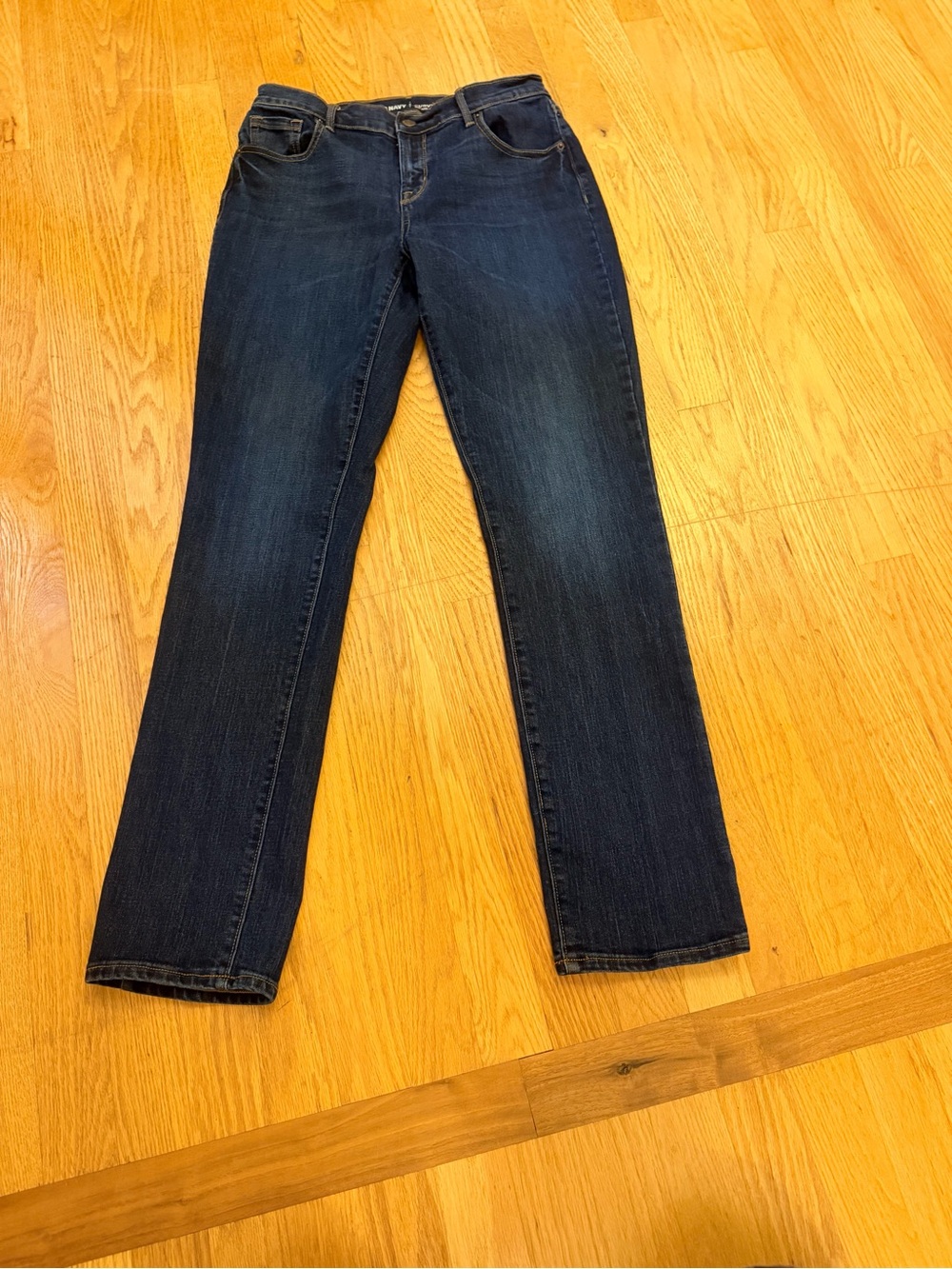 Ladies Size 4 Regular "Old Navy" Dark Blue Straight Leg Jeans GUC